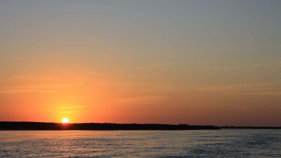 Faro: Ria Formosa Guided Sunset Tour by Catamaran - Itinerary Details