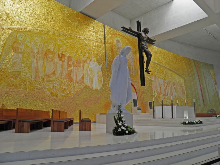 Fatima, Batalha, Alcobaça, Nazare and Obidos: The Blue West - Fatimas Sanctuary