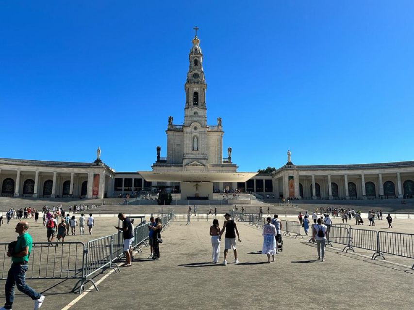 Fatima Full Day Private Tour - Itinerary Highlights