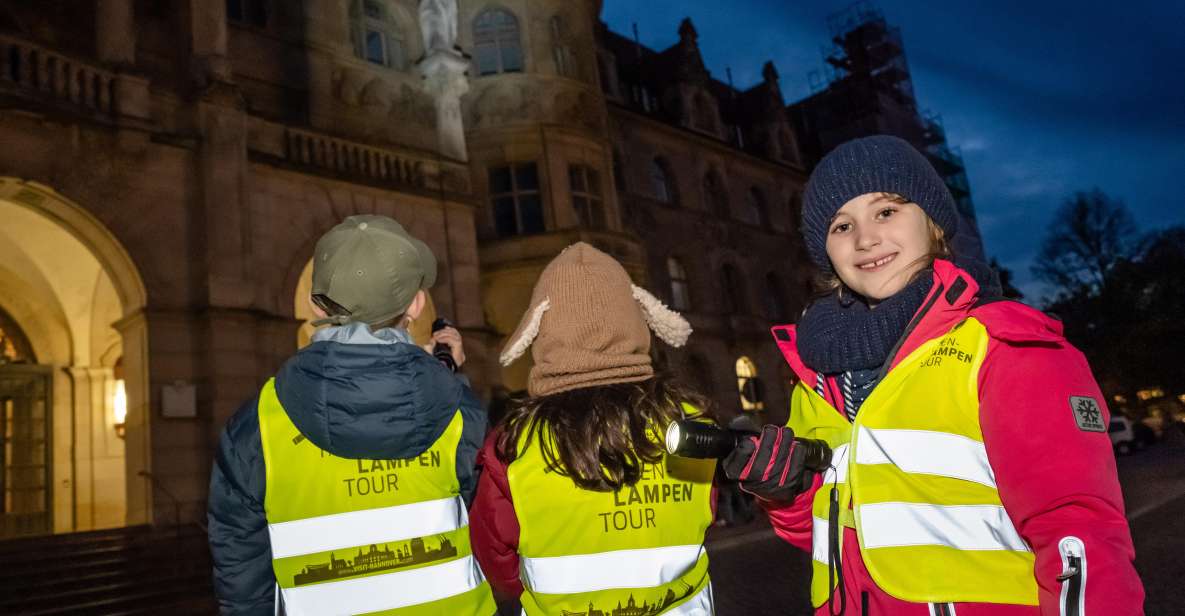 Flashlight Tour for Children/Teenagers - Tour Highlights