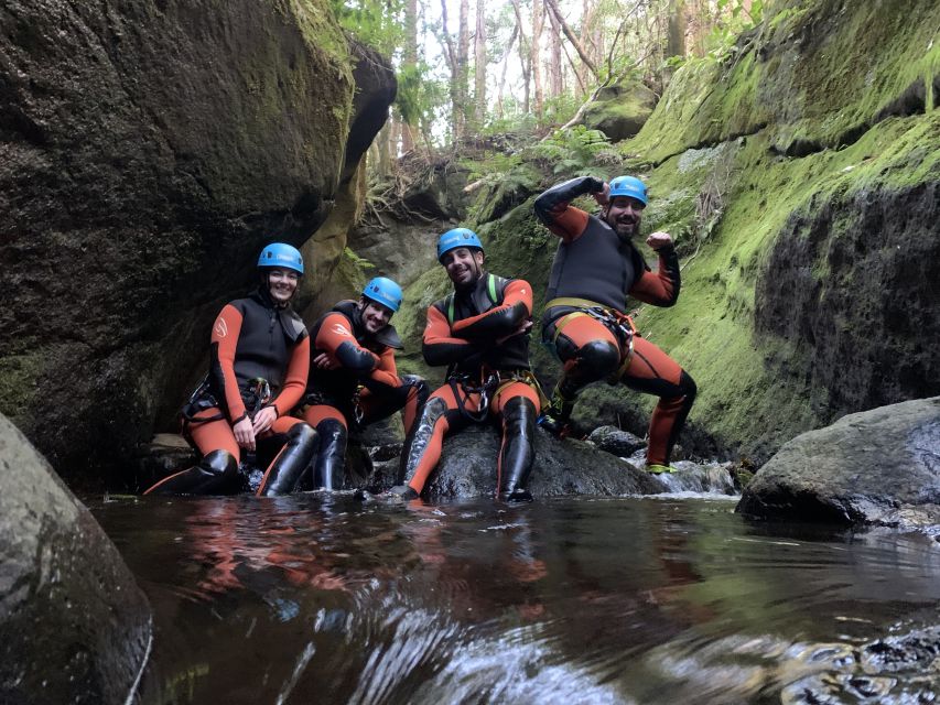 Flores: Ilhéus Inferior Canyoning With a Guide and Snack - Meeting Point and Accessibility