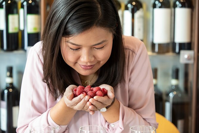 Food and Wine Lesson and Wine Tasting in San Gimignano - Schedule and Availability