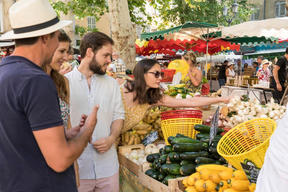 From Aix-en-Provence: Luberon Market & Villages Day Tour - Visiting Gordes