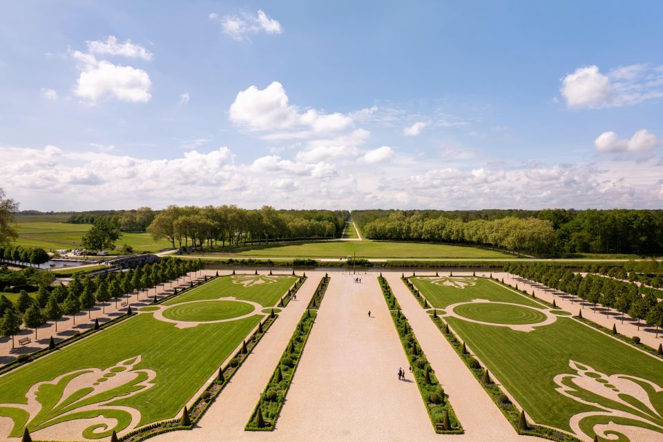 From Amboise: Full-Day Guided E-bike Tour to Chambord - Inclusions in the Package