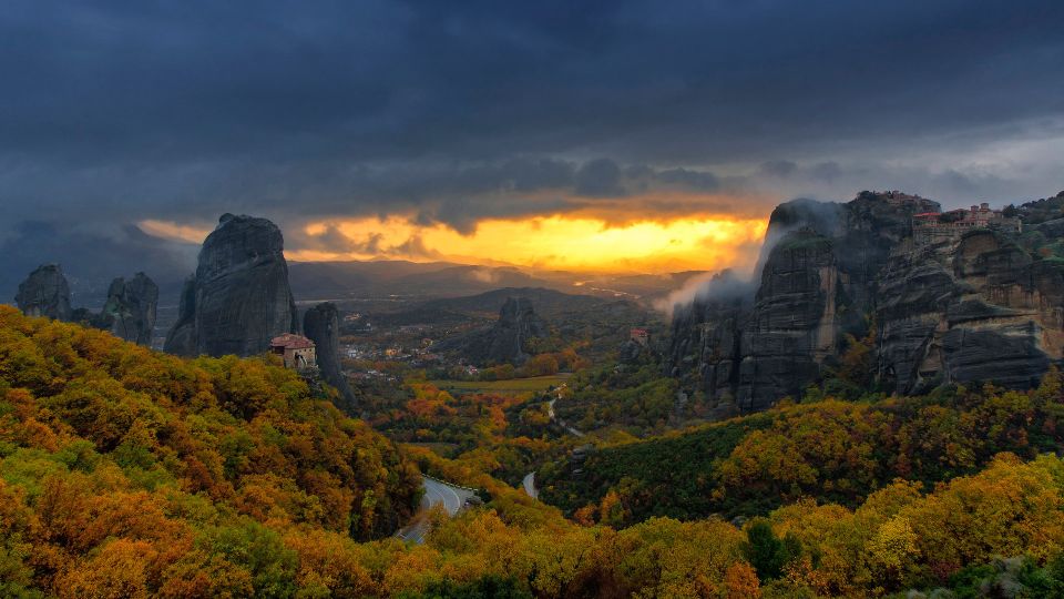 From Athens: 3 Days in Meteora & Delphi With Tours & Hotel - Included Services