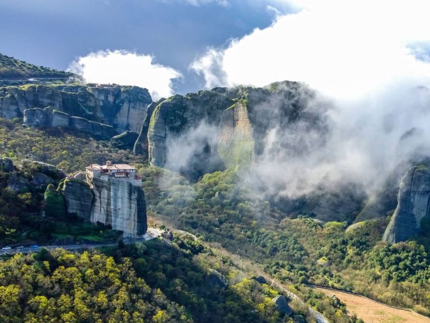 From Athens: Meteora Private Day Trip With Transfer - Itinerary and Experience