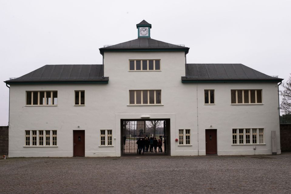 From Berlin: Private Sachsenhausen Concentration Camp Tour - Exploring Sachsenhausen Memorial