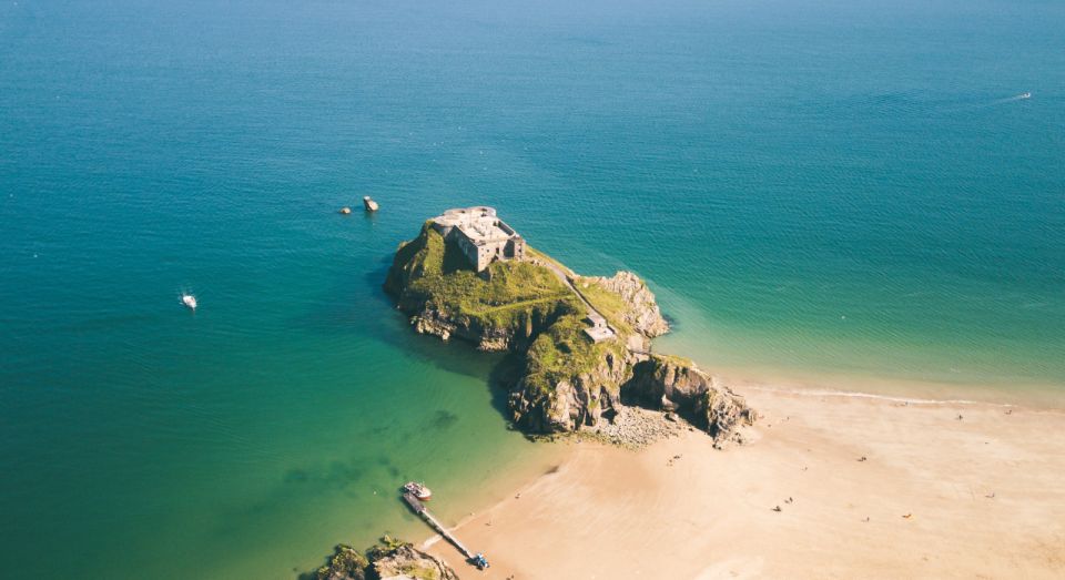 From Bristol: Mountains & Coasts of South Wales 3-Day Tour - Exploring St Davids