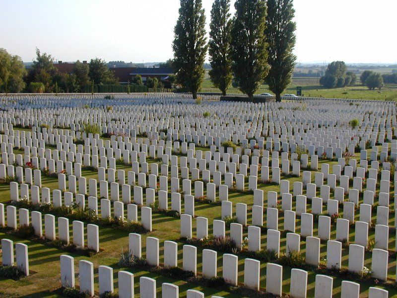 From Bruges: Great War Flanders Fields Minibus Tour W/Lunch - Lunch and Amenities