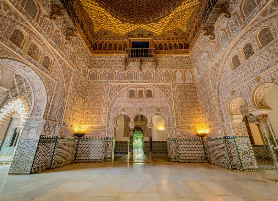 From Costa Del Sol: Sevilla Day Trip With Real Alcázar Tour - Transportation and Itinerary