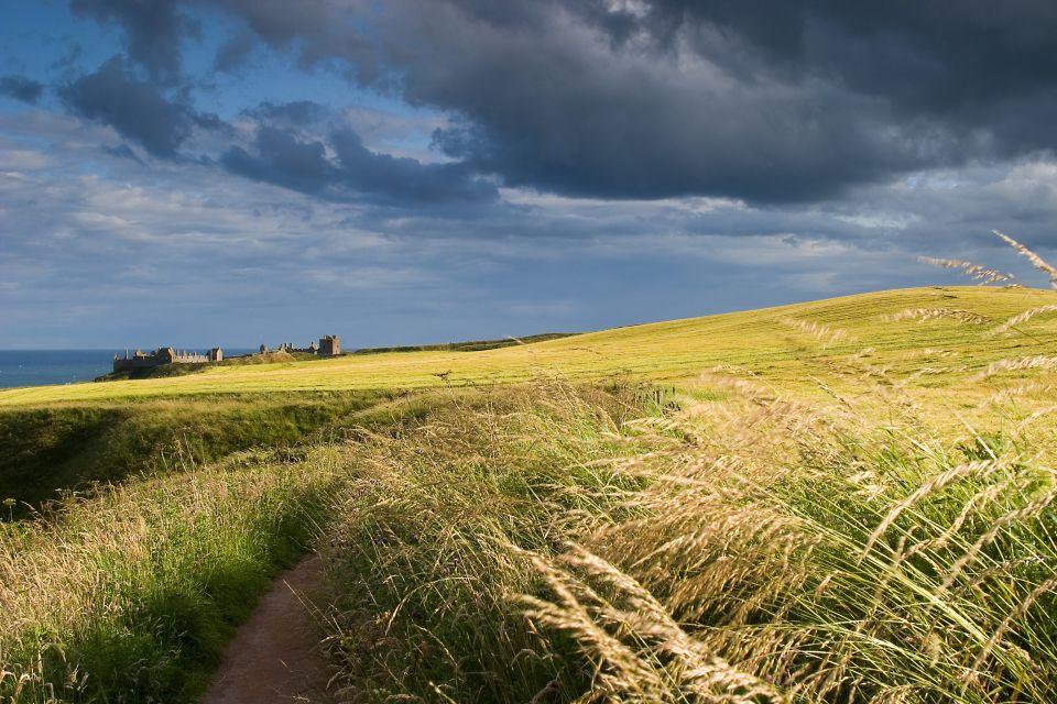 From Edinburgh: Glamis and Dunnottar Castles Tour in English - Glamis Castle Legends