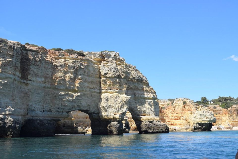 From Lisbon: Algarve Coast Flexible Private Day Trip - Iconic Albufeira Historic Center