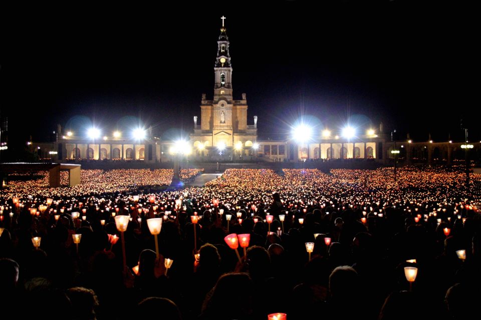 From Lisbon: Half-Day Fátima With Optional Candle Procession - Wax Museum and Highlights