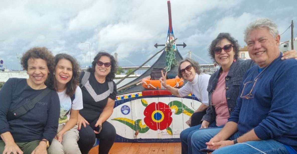 From Lisbon: Private Transfer to Porto With Aveiro Tour - Visiting Ílhavo Maritime Museum