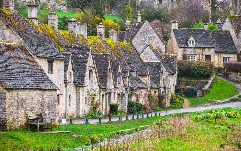 From London: Full-Day Cotswolds Small-Group Tour - Tour Itinerary