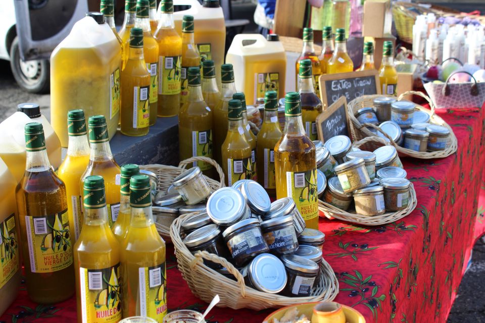 From Marseille: Luberon Markets & Villages Full-Day Trip - Roussillon Market on Thursdays