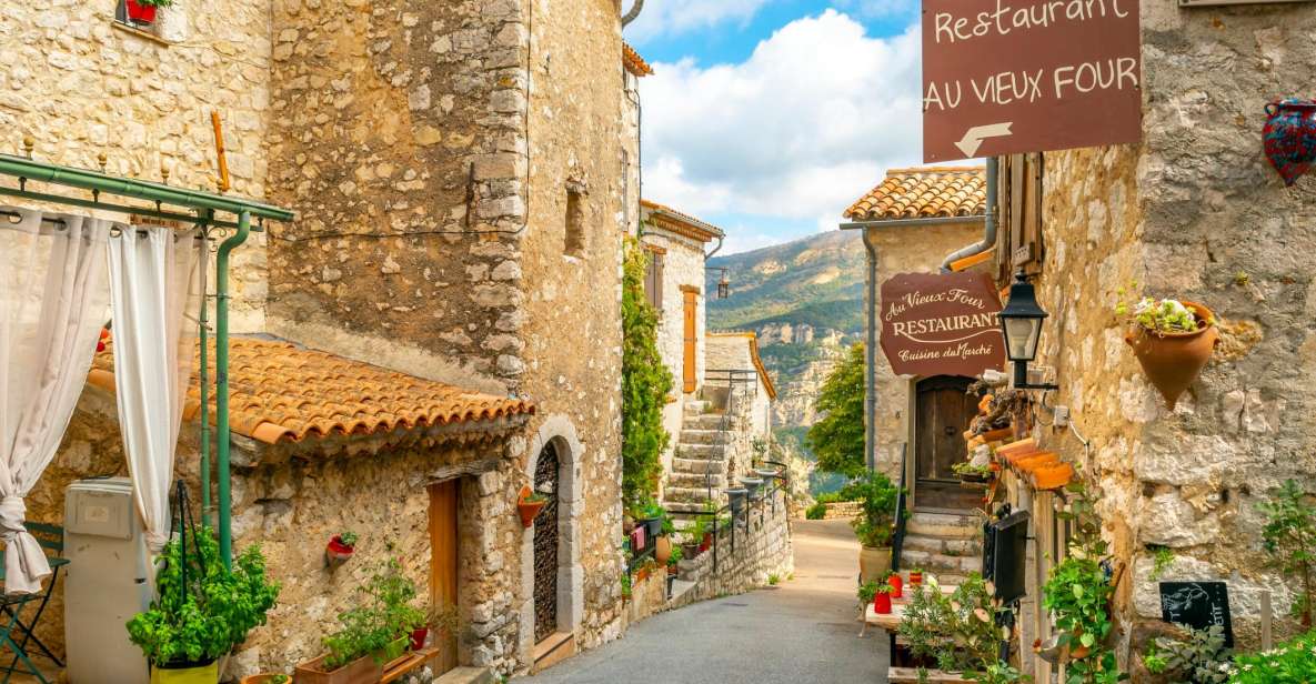 From Nice: Provence Countryside & Medieval Villages Day Trip - Admiring Gourdons Stunning Views