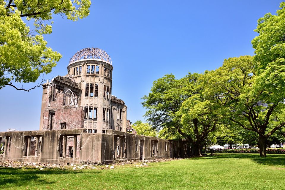 From Osaka or Kyoto: Hiroshima and Miyajima Train & Bus Tour - Train Travel