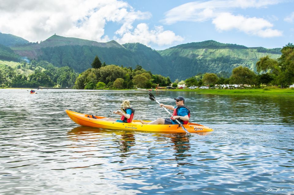 From Ponta Delgada: Sete Cidades Jeep, Bike, & Kayak Tour - Highlights