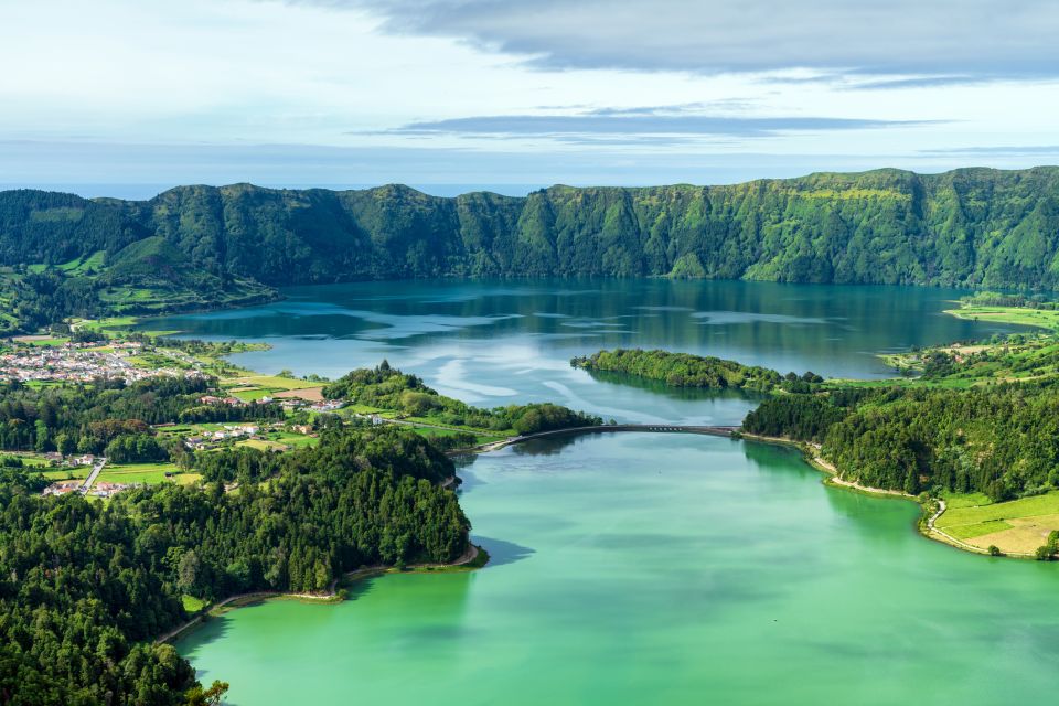 From Ponta Delgada: Vista Do Rei to Sete Cidades Guided Trek - Tour Details