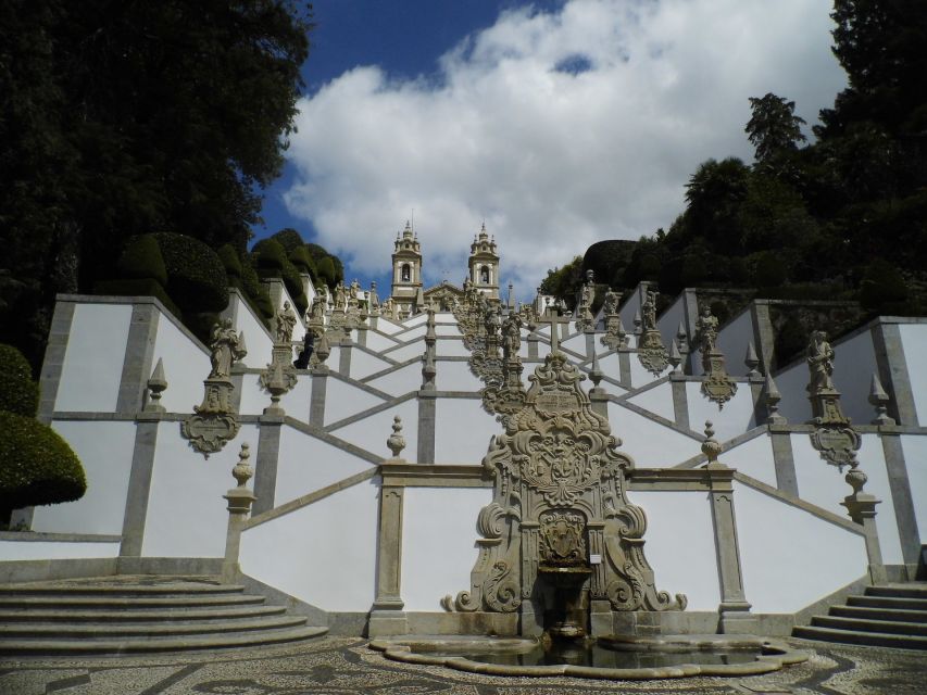 From Porto: Braga and Guimarães Full-Day Tour - Portugals Birthplace