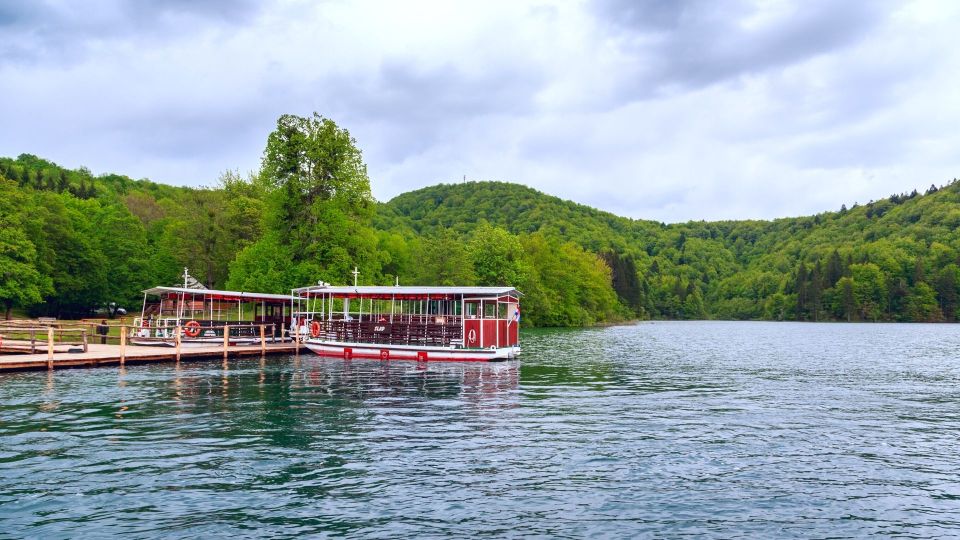 From Split: Private Plitvice Lakes and Zadar Tour With Lunch - Explore Plitvice Lakes