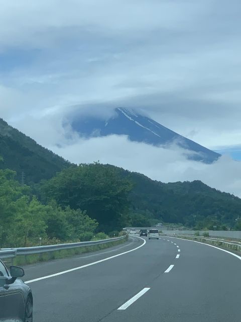 From Tokyo: Private Mount Fuji & Hakone Full-Day Guided Trip - Transportation and Accessibility