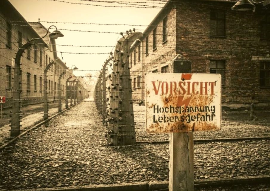 From Warsaw: Auschwitz Day Tour by Private Car With Lunch - Guided Tour of Auschwitz-Birkenau