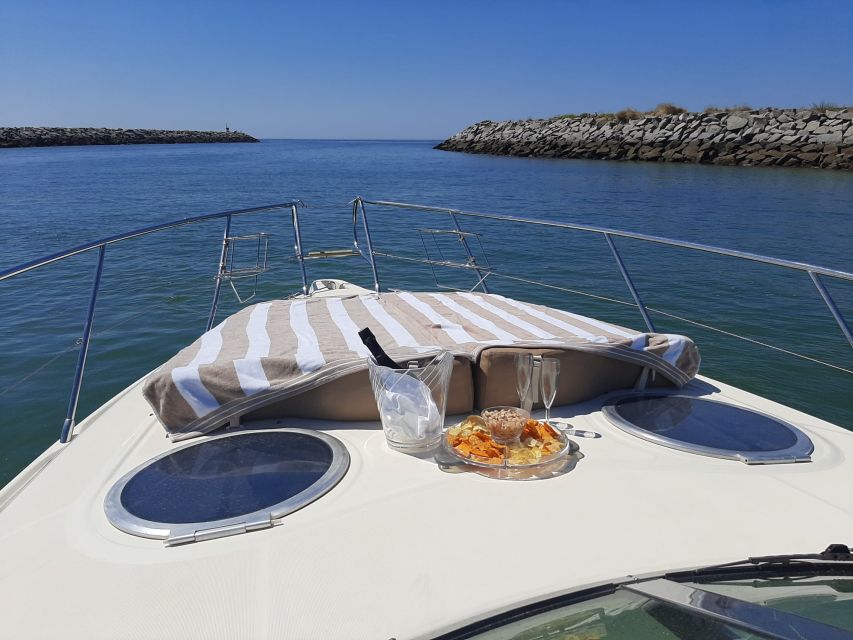 Full Day Luxury Boat Charter - Fabulous Coastline Viewing