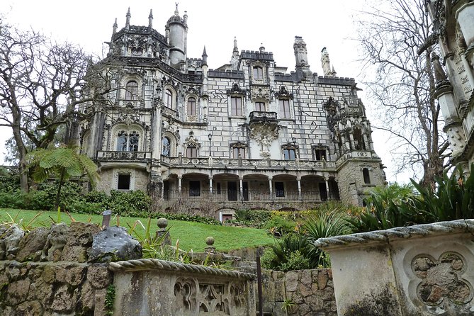 Full-Day Private Sintra Tour With Wine Tasting and Pena Palace - Wine Tasting in Colares