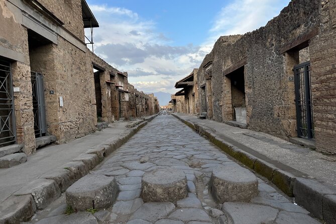 Full Day Private Tour of Pompeii and the Amalfi Coast - Tour Description