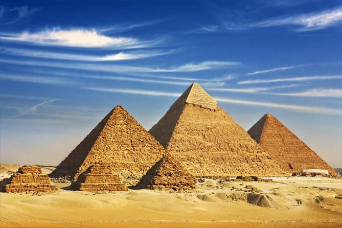 Full-Day Tour to Giza Pyramids, Memphis, and Sakkara - Private Guide and Customization