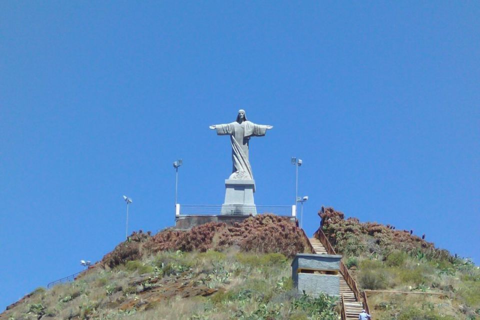 Funchal Guided Tuk Tuk Tour of Garajau and Cristo Rei - Accessibility and Restrictions