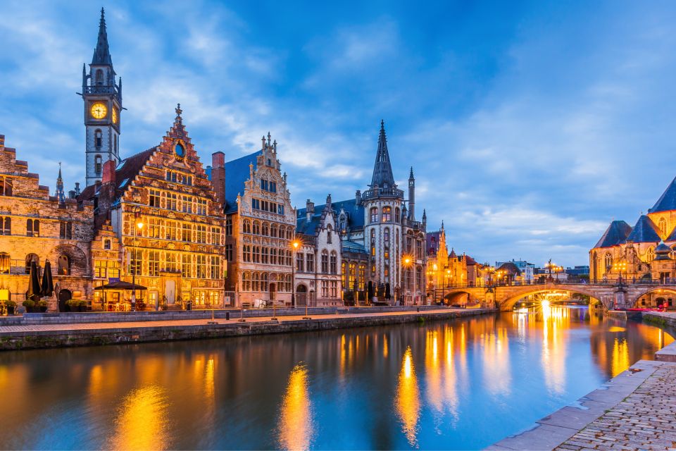 Ghent: First Discovery Walk and Reading Walking Tour - Exploring the Citys Highlights