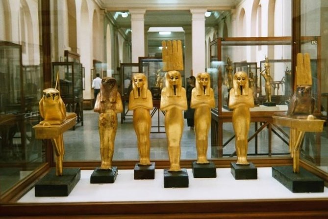 Giza Pyramids and the Egyptian Museum - Chauffeured Vehicle Transportation