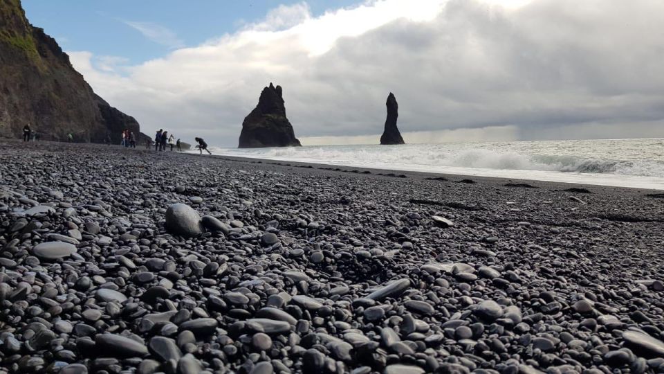 Glacier Lagoon and South Coast. Private Day Tour - Breathtaking Waterfalls