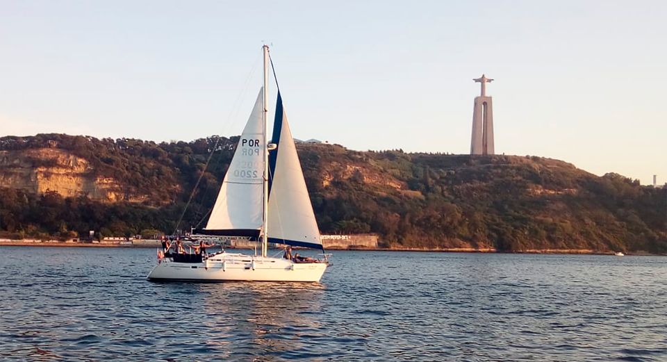 Go Sailing - Lisbon Sailing Tour - Included Amenities