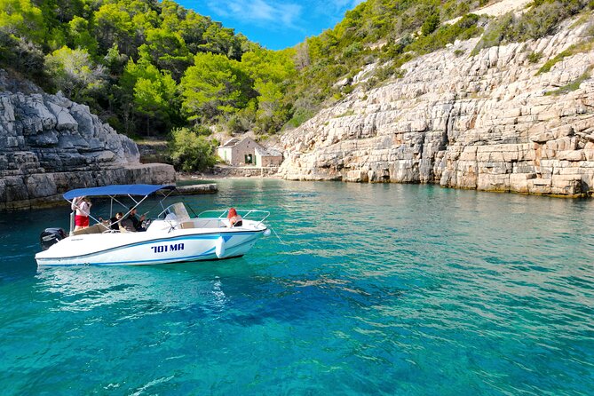 Golden Horn Beach & North Shore of Hvar Island Private Boat Tour - Meeting & Pickup