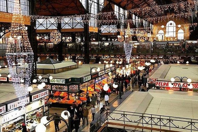 Gourmet Market Walk at the Great Market Hall of Budapest - Insights Into Local Shopping Habits