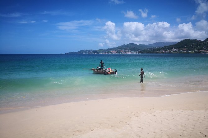 Grand Tours Grenada, Your Friendly, Personal and Safe Introduction to Grenada - Flexible Pickup and Meeting Options