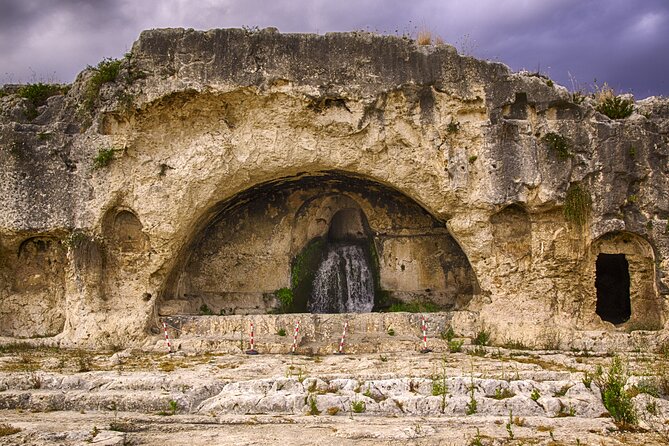 Group Guided Tour of the Archaeological Park of Neapolis - Tour Experience