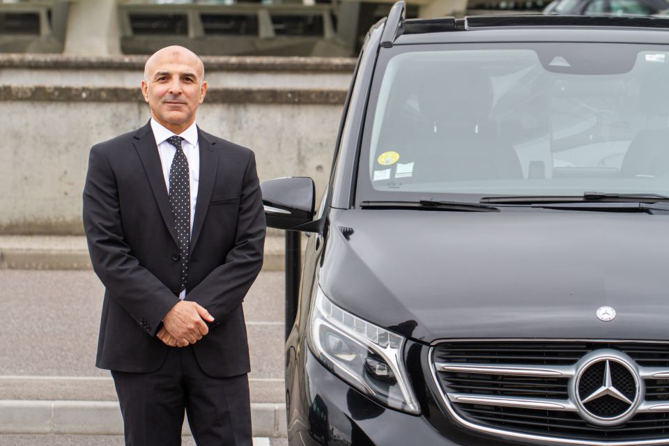 Group Transfer From Lyon Airport to City Center - Included Services