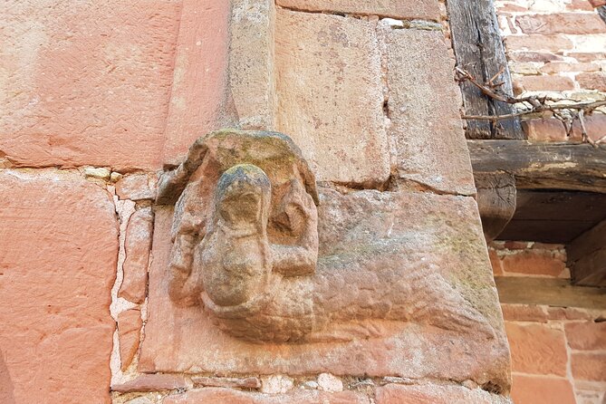 Guided Tour of Collonges La Rouge - Accessibility