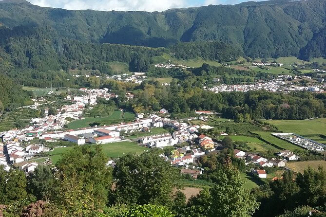 Half Day 4x4 Private Tour From Ponta Delgada Azores - Admiring Natural Beauty