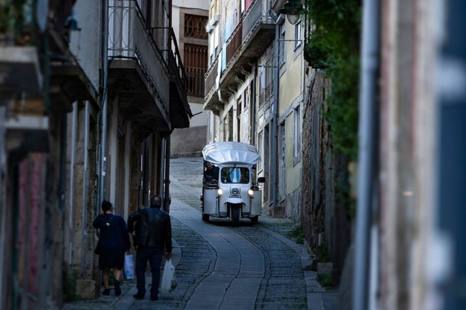 Half Day Private Tour of Historic Porto and Afurada Beach - Key Sights