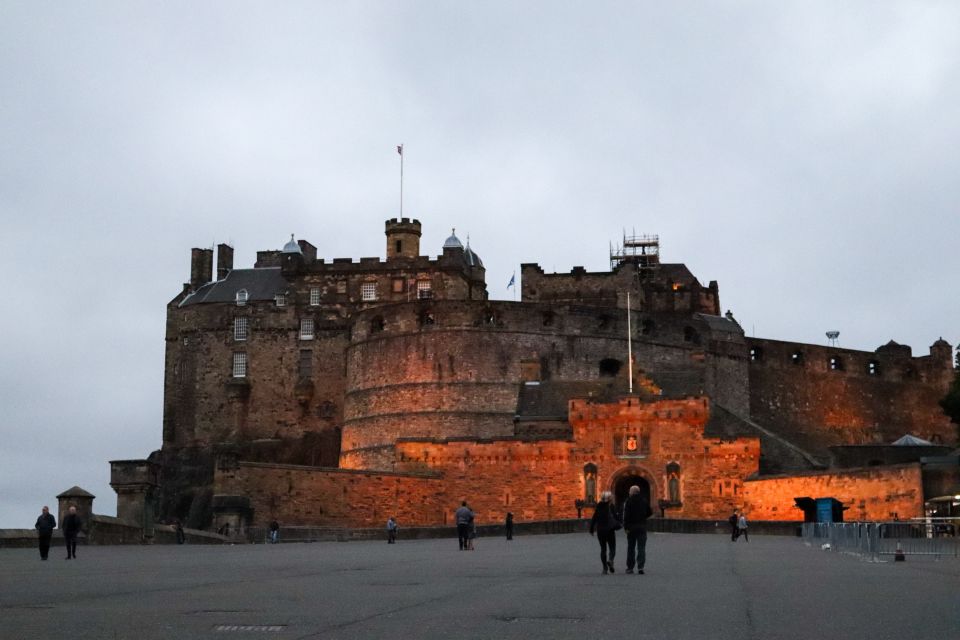 Harry Potter's Edinburgh: A Self-Guided Audio Tour - Visiting the Writers Museum