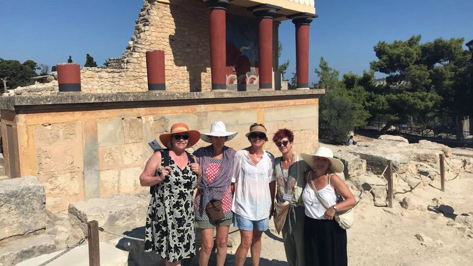 Heraklion: Knossos Private Guided Tour & Skip-the-Line Entry - Included Services