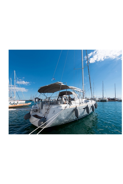 Heraklion: Private Boat Cruise With Swimming, Meal & Drinks - Experience Highlights