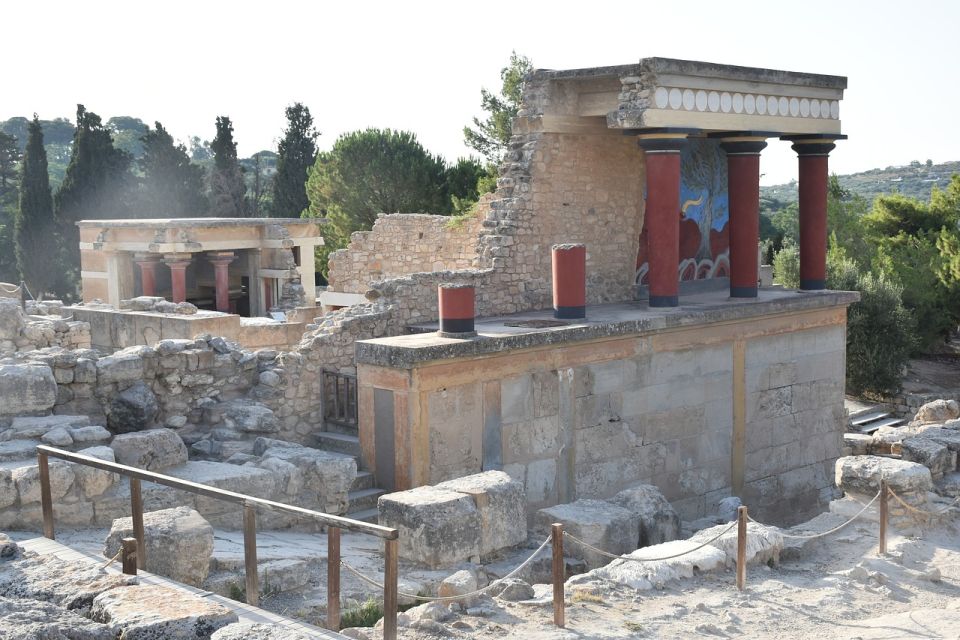 Heraklion: Private Tour to Cave of Zeus & Palace of Knossos - Palace of Knossos and Minotaur