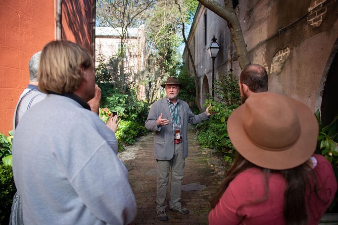 Hidden Alleyways and Historic Sites Small-Group Walking Tour - Inclusions and Recommendations